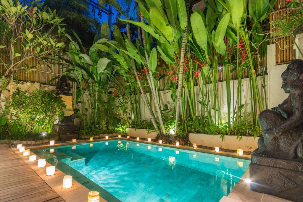 Villa Seriska Seminyak Exteriör bild