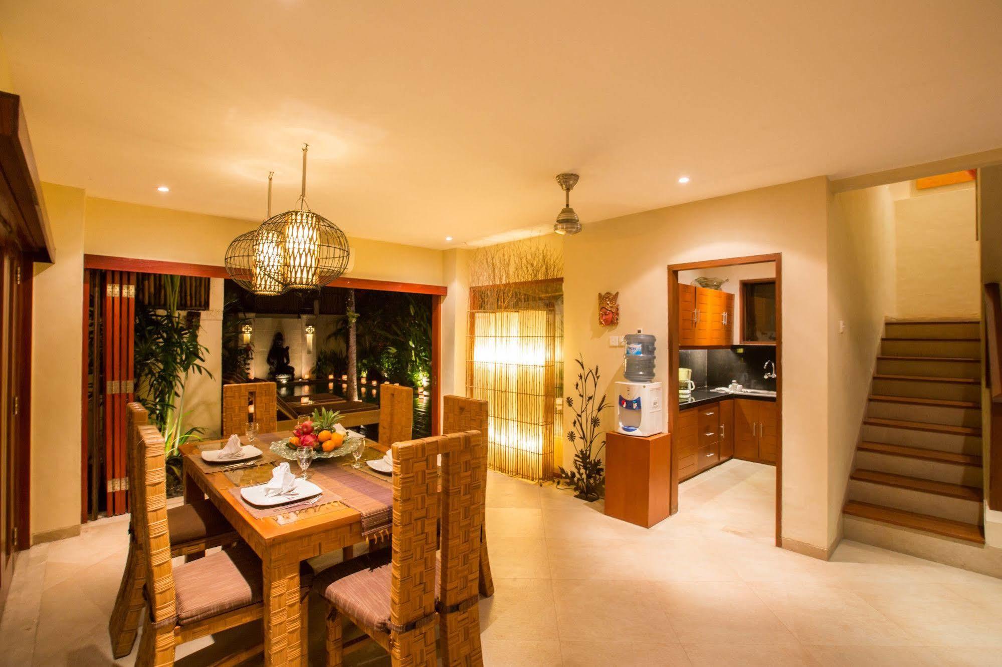 Villa Seriska Seminyak Exteriör bild