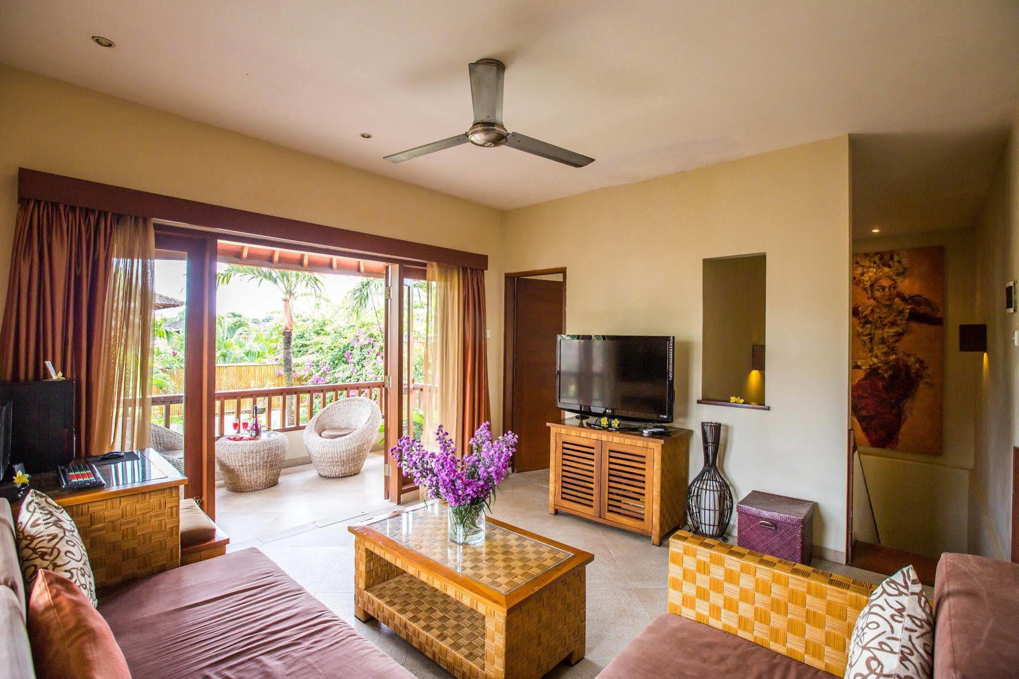Villa Seriska Seminyak Exteriör bild